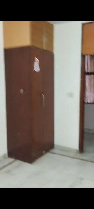 3 BHK Builder Floor For Rent in Rohini Sector 7