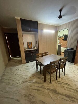 Gym in 3 BHK Builder Floor at Sector 32 – for Rent