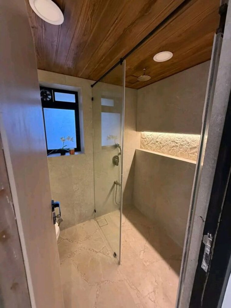 Bathroom, gayatri-plaza-bandra-west 2 Bedroom 800 Sq.Ft. Apartment In Bandra West Mumbai 10440847