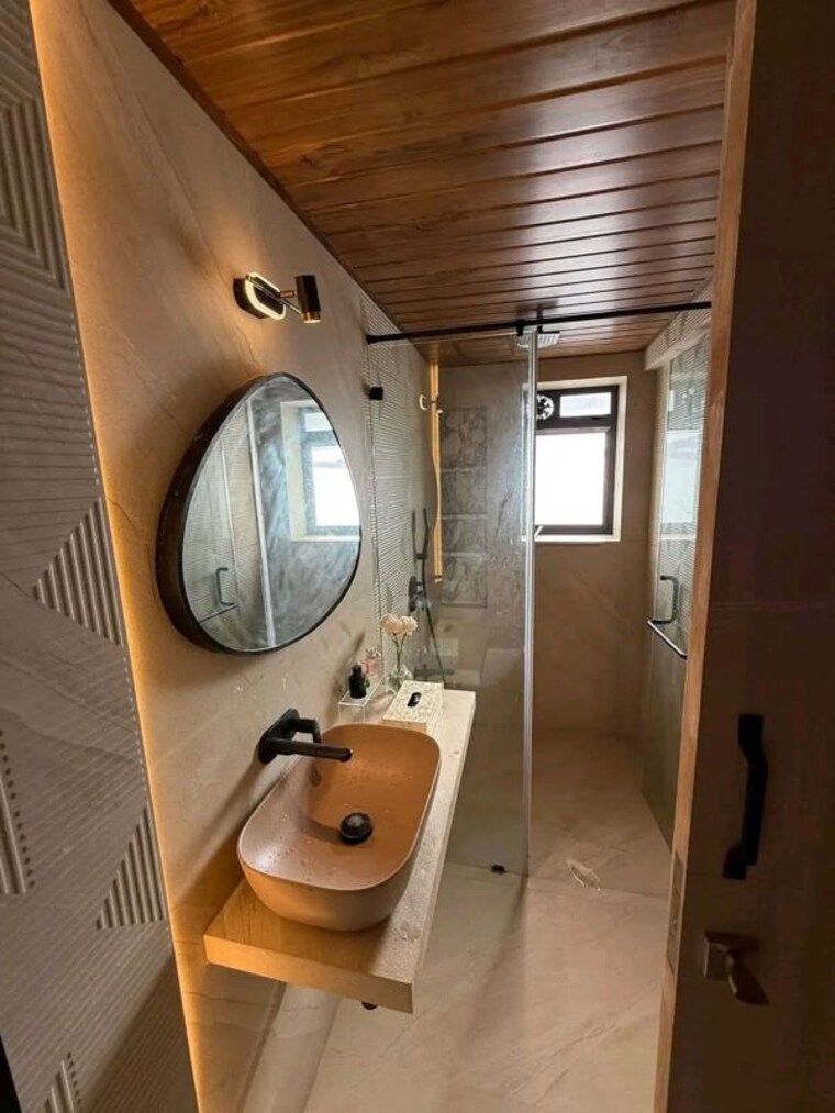Bathroom, gayatri-plaza-bandra-west 2 Bedroom 800 Sq.Ft. Apartment In Bandra West Mumbai 10440847
