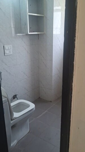 Washroom in 3 BHK Builder Floor at Amolik Residency, Sector 86 – for Sale