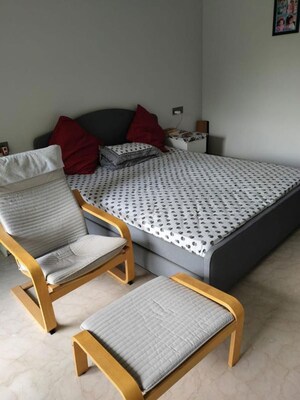Team Area in 3 BHK Builder Floor at Green Wood City, Sector 45 – for Rent