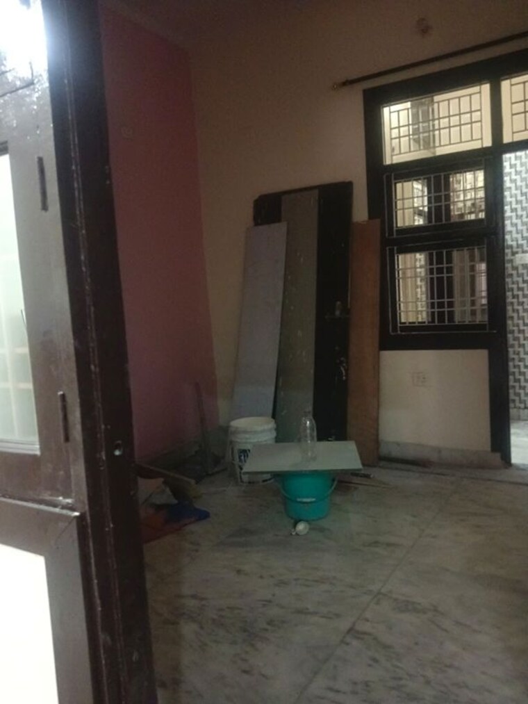 Room, maan-heights 3 Bedroom 1200 Sq.Ft. Builder Floor In Gaur City 1 Greater Noida 10440861