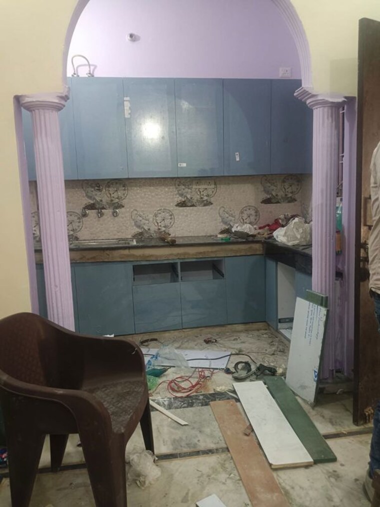 Kitchen, maan-heights 3 Bedroom 1200 Sq.Ft. Builder Floor In Gaur City 1 Greater Noida 10440861