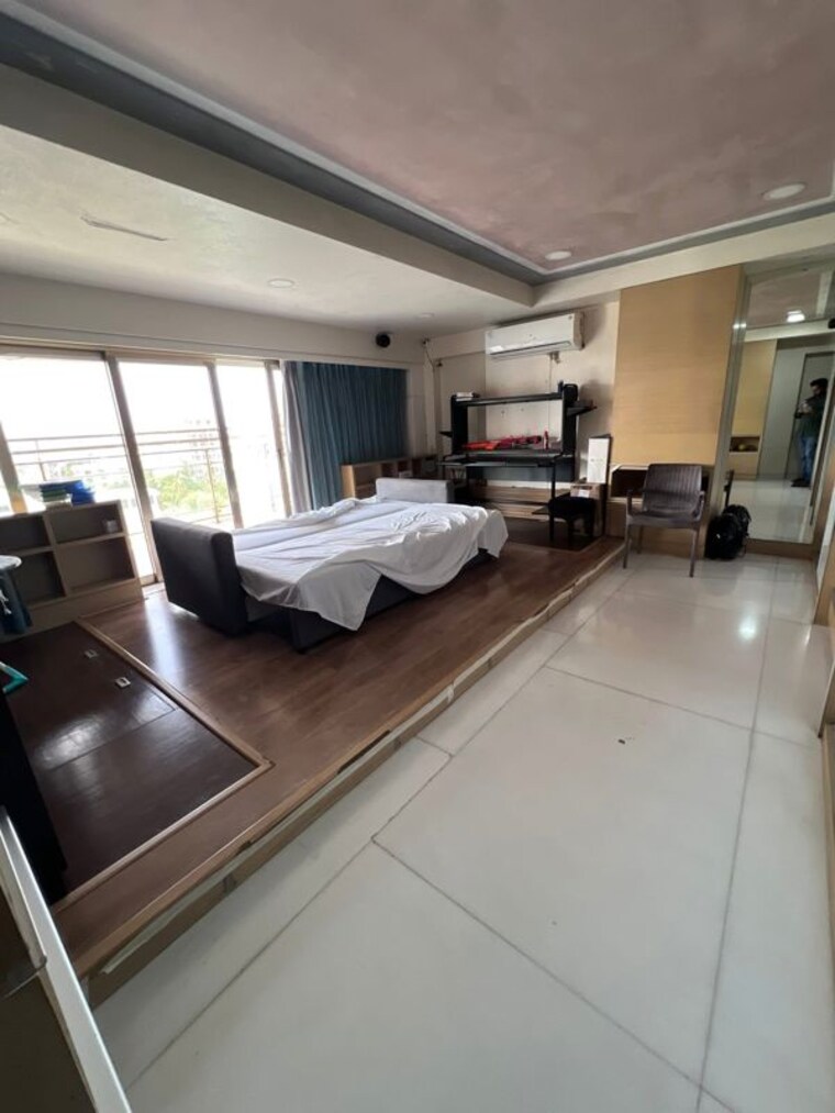 Kitchen, tapovan-chs 6+ Bedroom 6000 Sq.Ft. Apartment In Santacruz West Mumbai 10440862