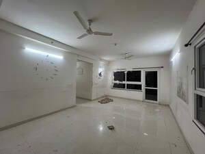 Room in 3 BHK Apartment at Godrej Infinity, Keshav Nagar – for Rent