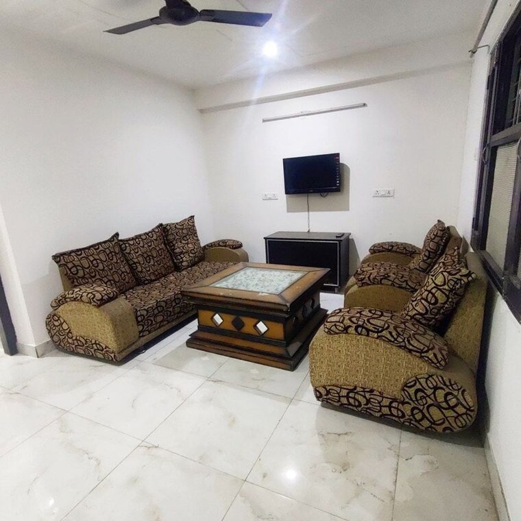 Living Room, sushant lok iii 1 Bedroom 700 Sq.Ft. Builder Floor In Sushant Lok Iii Gurgaon 10440894