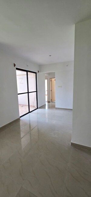Room in 2 BHK Apartment at VTP Solitaire, Baner – for Rent