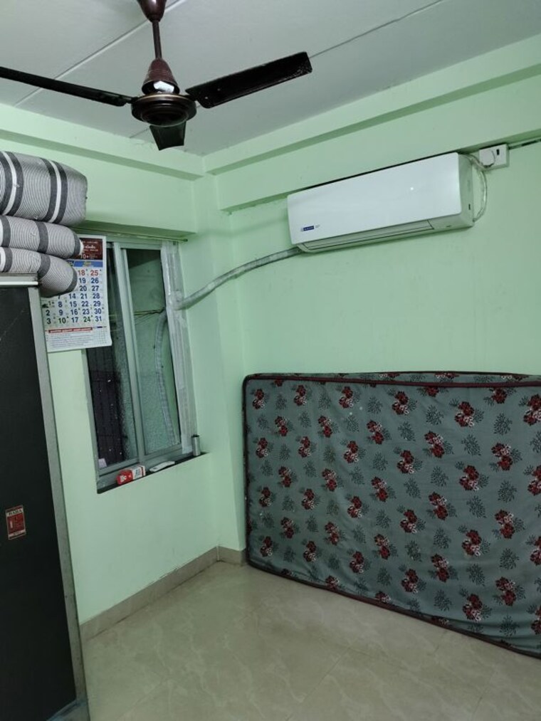 Bedroom, century-mill-mhada-building 1 Bedroom 225 Sq.Ft. Apartment In Lower Parel Mumbai 10440950