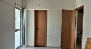 Room in 2 BHK Apartment at Majestique Towers, Kharadi – for Sale