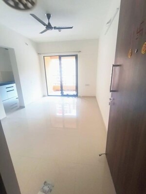 Room in 1 BHK Apartment at Shapoorji Pallonji Joyville Hadapsar Annexe, Hadapsar – for Rent