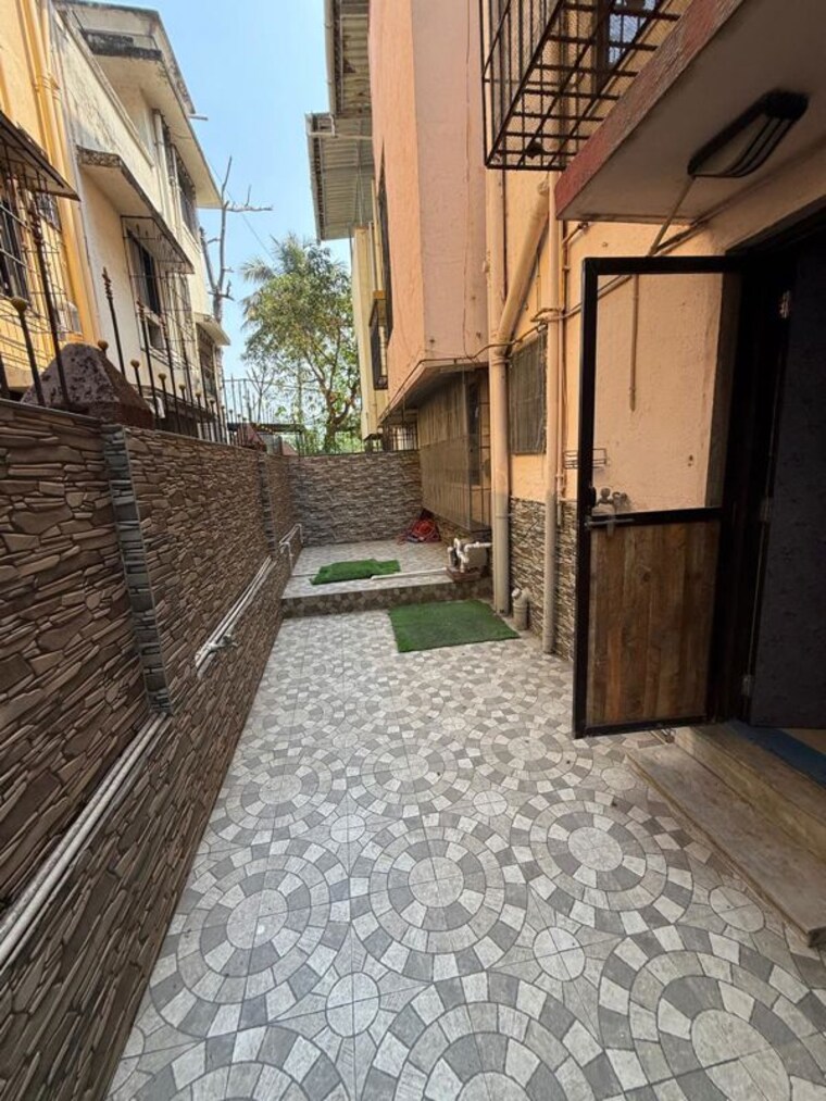 Balcony, bramhand-apartment 3 Bedroom 2000 Sq.Ft. Independent House In Brahmand Thane 10441006