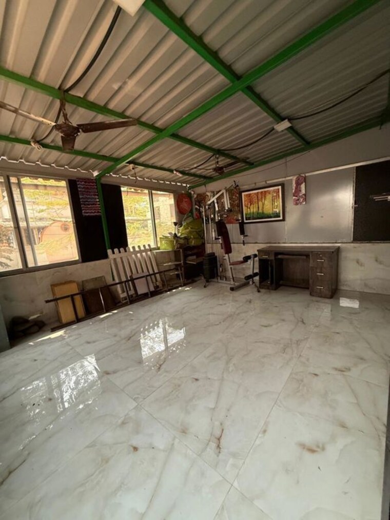  Parking, bramhand-apartment 3 Bedroom 2000 Sq.Ft. Independent House In Brahmand Thane 10441006