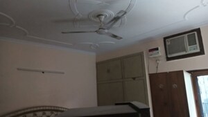  3 BHK Builder Floor at Vikas Puri – for Rent
