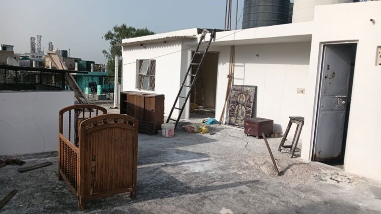 Exterior View, vikas puri 3 Bedroom 200 Sq.Yd. Builder Floor In Vikas Puri Delhi 10431389