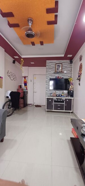 Furnished Amenities in 1 BHK Apartment at Gulab Nagar – for Rent