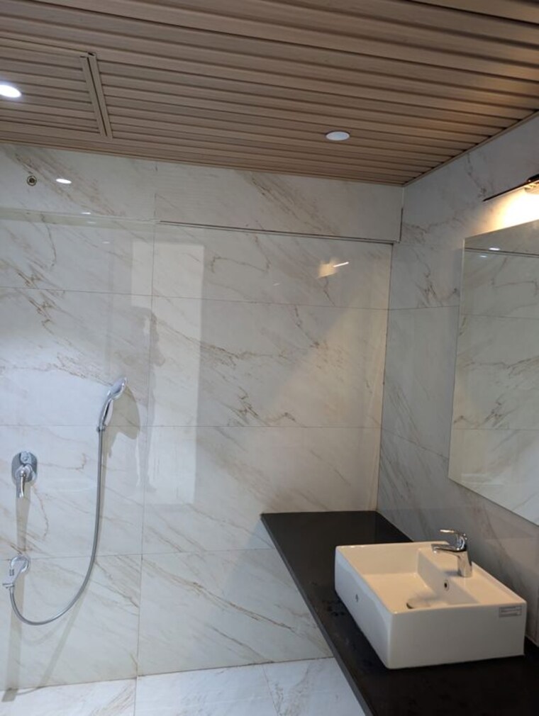 Bathroom, seven-dhuleva 4 Bedroom 1800 Sq.Ft. Apartment In Malabar Hill Mumbai 10441093