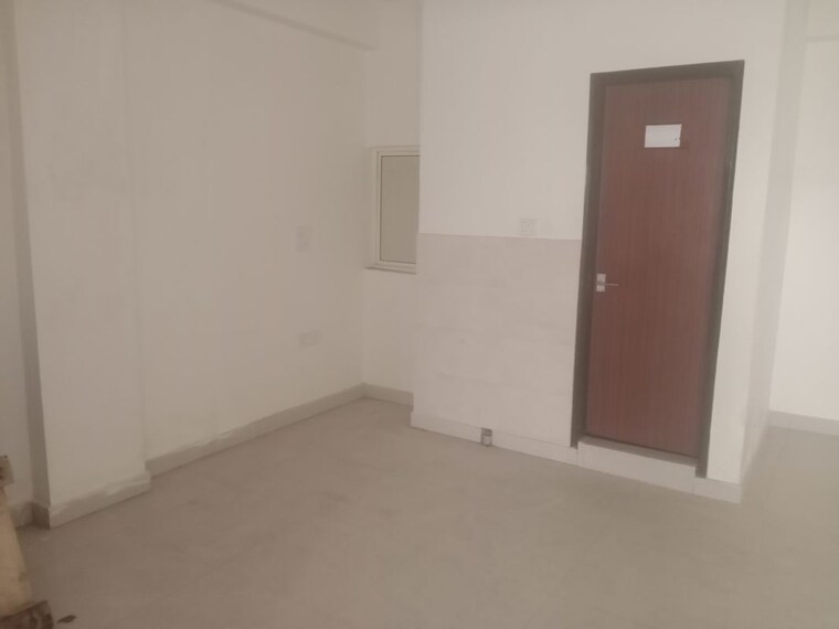 Room, okhla industrial estate phase 1 Commercial Warehouse 800 Sq.Ft. In Okhla Industrial Estate Phase 1 Delhi 10441081