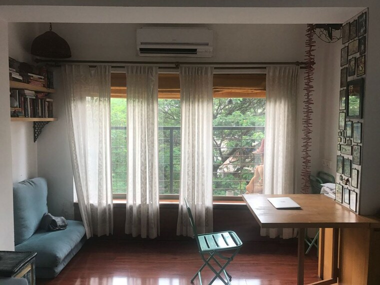 Living Room, silver-anklet-apartments 1 Bedroom 550 Sq.Ft. Apartment In Versova Mumbai 10441099