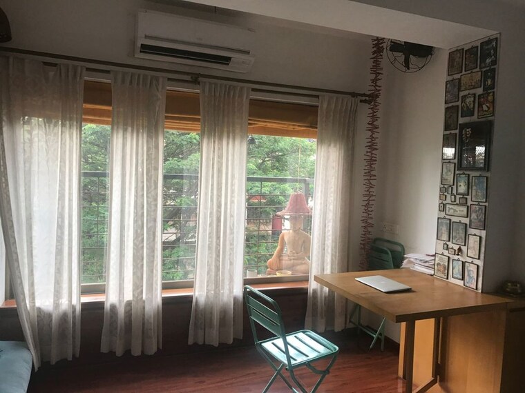 Living Room, silver-anklet-apartments 1 Bedroom 550 Sq.Ft. Apartment In Versova Mumbai 10441099