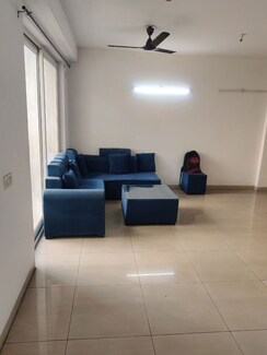 3 BHK Apartment For Rent in 3C Lotus Zing