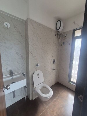 Bathroom in 2 BHK Apartment at Kapil Vastu, Goregaon West – for Rent