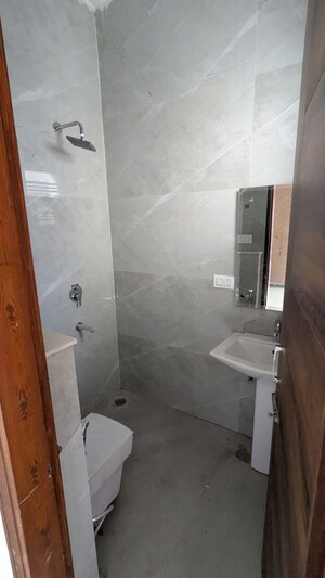 Bathroom in 4 BHK Villa at Kharar Mohali Road – for Sale