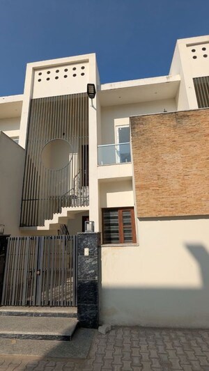 4 BHK Villa – Exterior View View at Kharar Mohali Road - for Sale