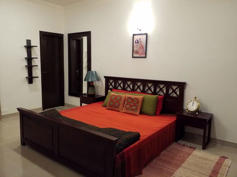 Bedroom, paramount-floraville 3 Bedroom 1685 Sq.Ft. Apartment In Sector 137 Noida 10441190