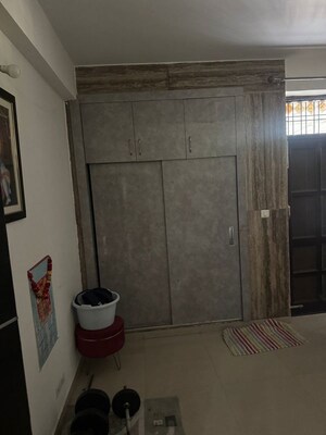 Furnished Amenities in 3 BHK Apartment at Omaxe Heights, Sector 86 – for Sale