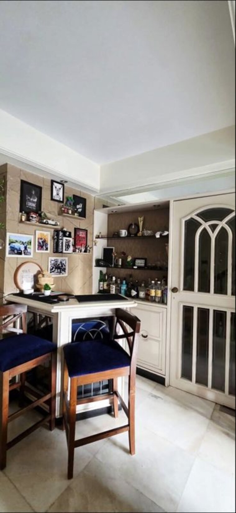 Living Room, bandstand-apartment 2 Bedroom 800 Sq.Ft. Apartment In Bandra West Mumbai 10425151