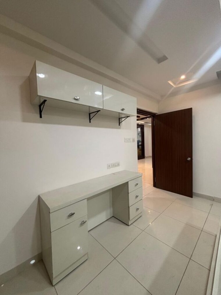 Kitchen, vishnu-vistara 3 Bedroom 1935 Sq.Ft. Apartment In Hi Tech City Hyderabad 10441245