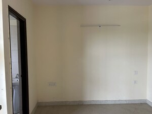 Room in 3.5 BHK Builder Floor at TDI My Floor 1, Kundli – for Rent