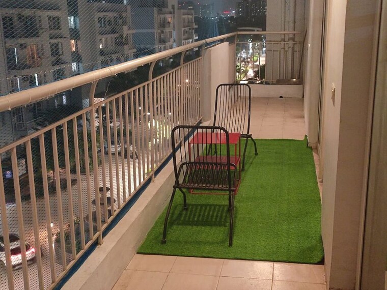 Balcony, chd-avenue-71 3 Bedroom 1650 Sq.Ft. Apartment In Sector 71 Gurgaon 10441284