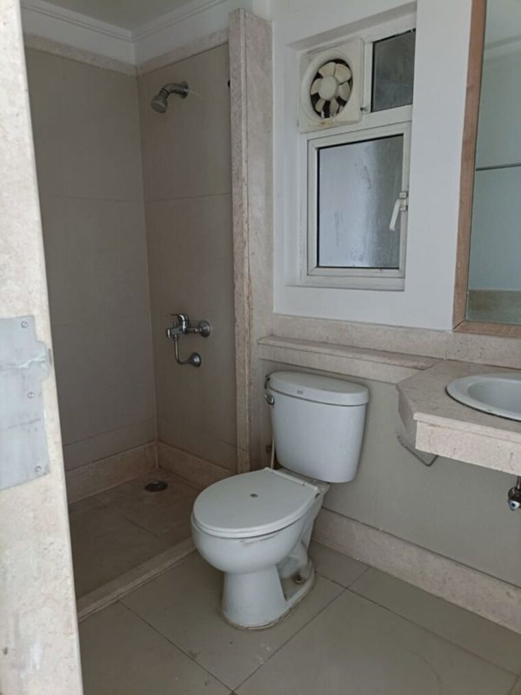 Bathroom, hiranandani-estate-crown 1 Bedroom 630 Sq.Ft. Apartment In Ghodbunder Road Thane 10441287