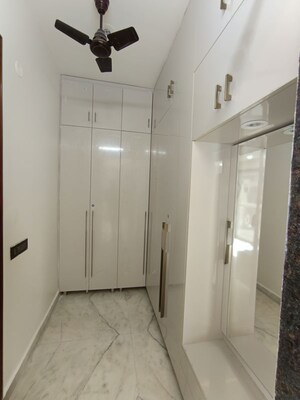 Building Lobby in 4 BHK Builder Floor at Ashiana Silver Crest, Sector 48 – for Rent