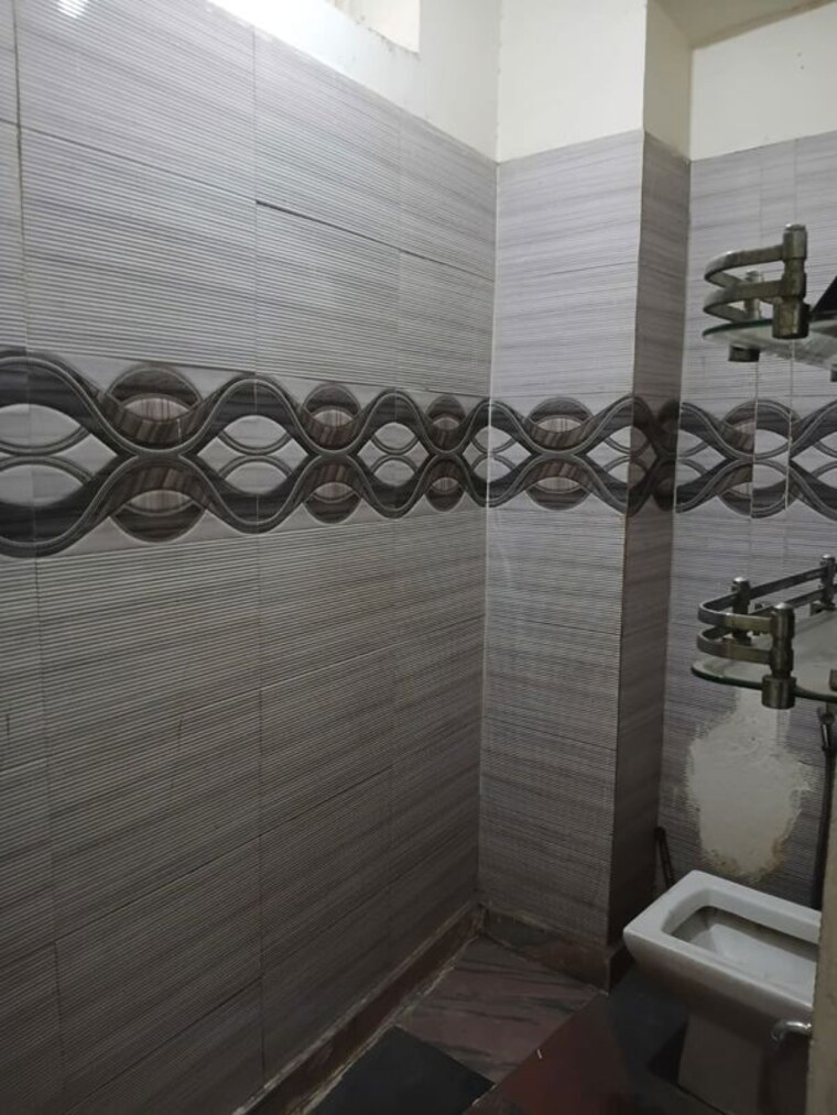  Parking, malviya nagar 2 Bedroom 1100 Sq.Ft. Builder Floor In Malviya Nagar Delhi 10441319