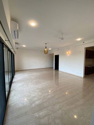Room in 3 BHK Apartment at Sobha City Gurgaon, Sector 108 – for Rent