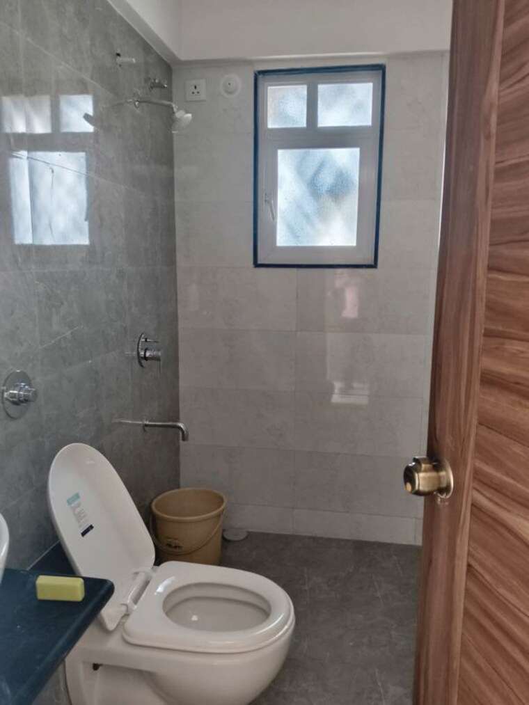 Bathroom, veddant-ganesh-bella-rossa-phase-2 3 Bedroom 1300 Sq.Ft. Apartment In Punawale Pune 10441317