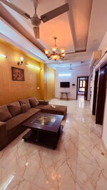 3 BHK 1400 Sq.Ft. Builder Floor in Arocon Desire Residency