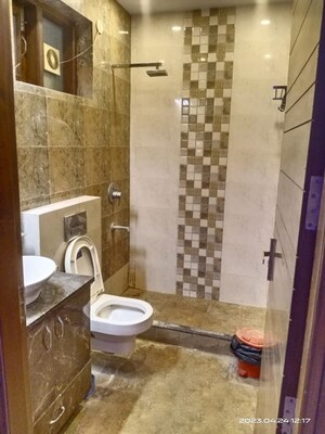 Bathroom in 2 BHK Builder Floor at Vasant Kunj – for Rent