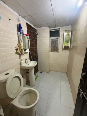 Bathroom in 2.5 BHK Apartment at Skytech Matrott, Sector 76 – for Rent