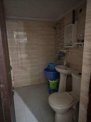 Bathroom in 2.5 BHK Apartment at Skytech Matrott, Sector 76 – for Rent