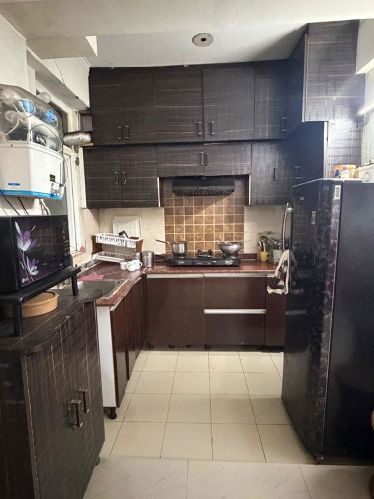 Kitchen, skytech-matrott 2.5 Bedroom 1150 Sq.Ft. Apartment In Sector 76 Noida 10441360
