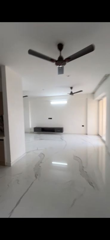 4 BHK 2300 Sq.Ft. Apartment in Emerald Anmol