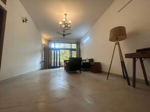 Living Room in 3 BHK Builder Floor at Panchsheel Enclave – for Rent