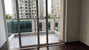 Room in 3 BHK Apartment at M3M Merlin, Sector 67 – for Rent