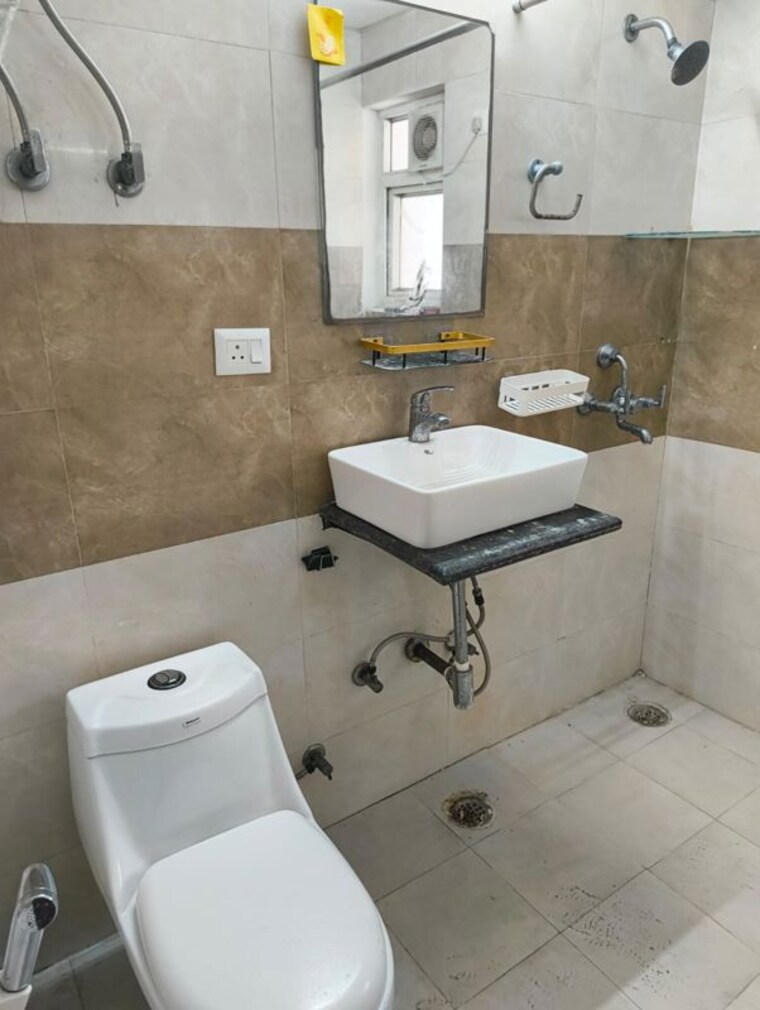 Bathroom, apex-athena 3 Bedroom 1732 Sq.Ft. Apartment In Sector 75 Noida 10441461