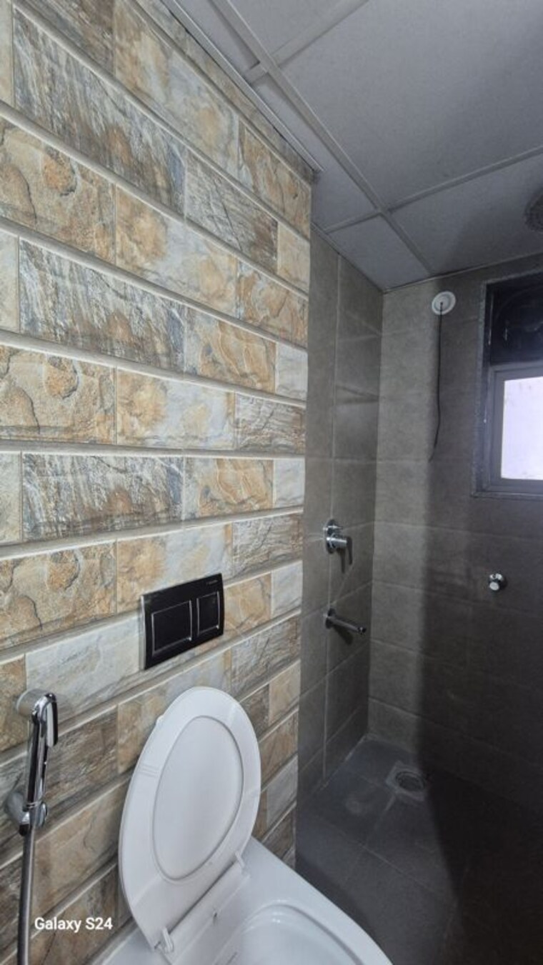 Bathroom, brahma-f-residences 2 Bedroom 1100 Sq.Ft. Apartment In Kalyani Nagar Pune 10441463