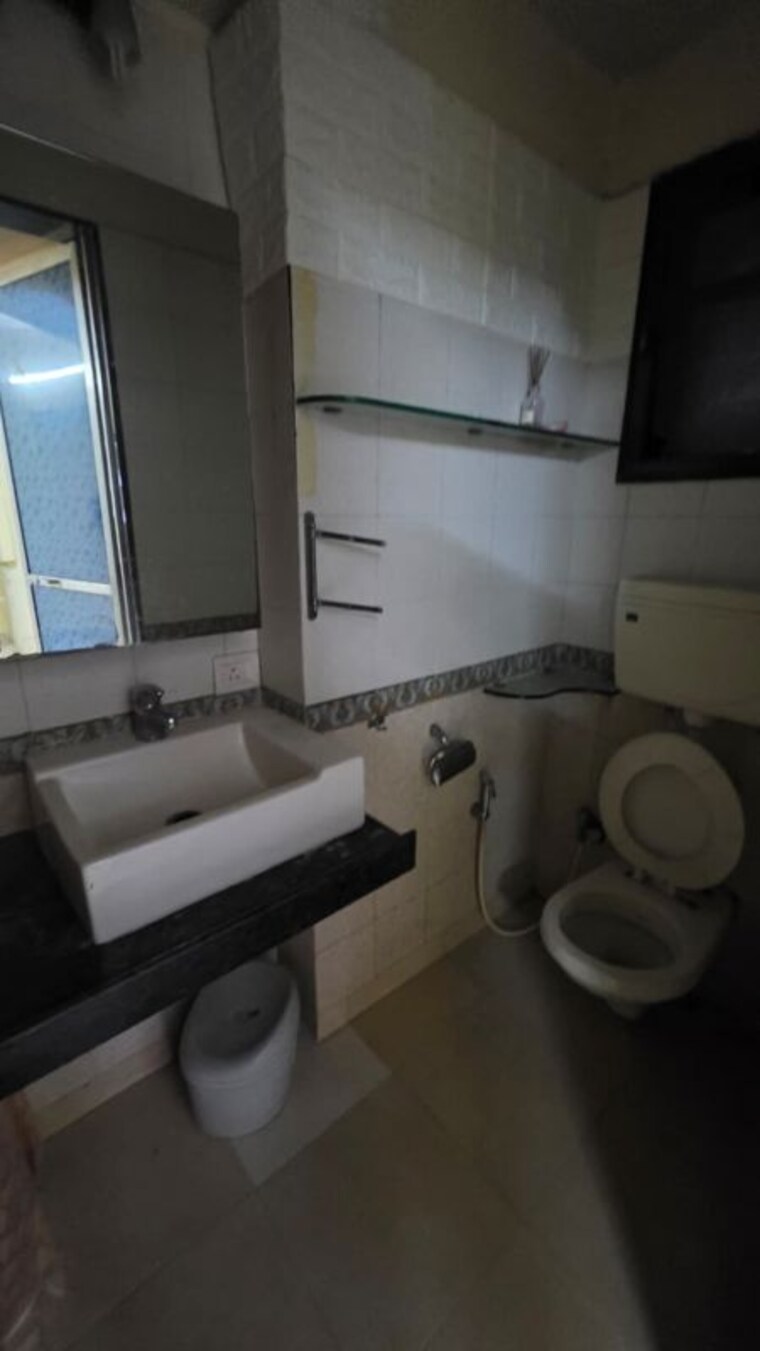 Bathroom, dar-us-salaam-chs  900 Sq.Ft. Apartment In Agripada Mumbai 10441467